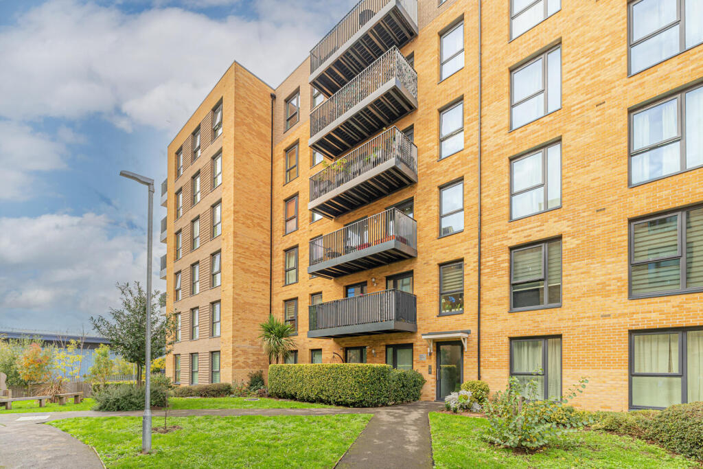 Main image of property: 2 Rowland Road, London