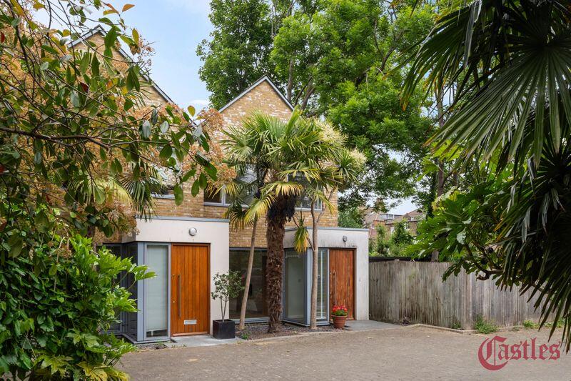 Main image of property: Sloane Mews, Aubrey Road N8