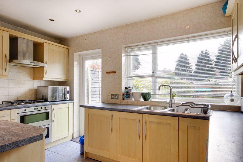 3 bedroom terraced house for sale in Lansbury Road, Enfield, EN3