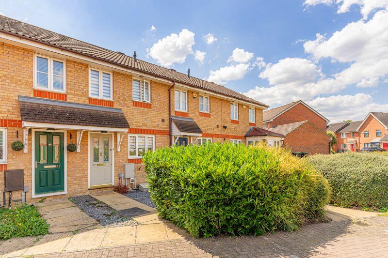 2 bedroom terraced house for sale in Rossington Close, Enfield, EN1