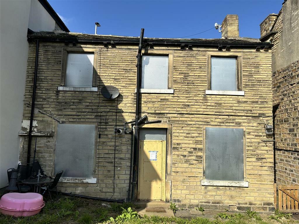 Main image of property: Wakefield Road, HUDDERSFIELD