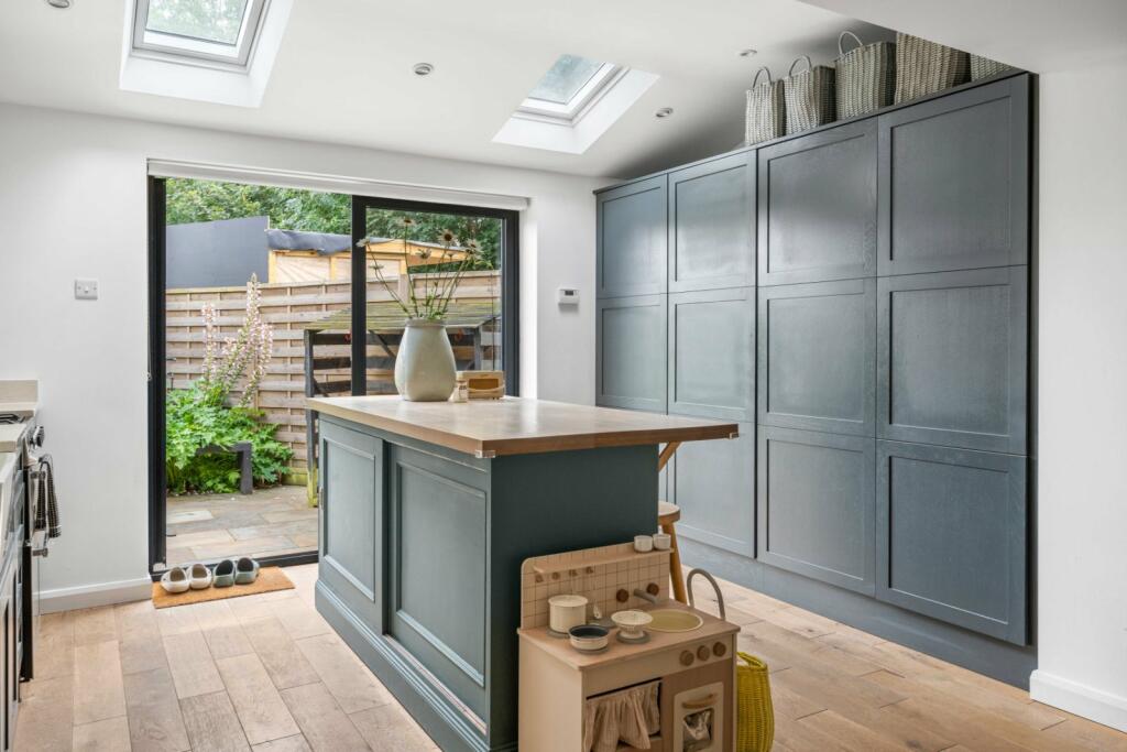 Additional property image - Green Road, Rickling Green, Saffron Walden, Essex, CB11