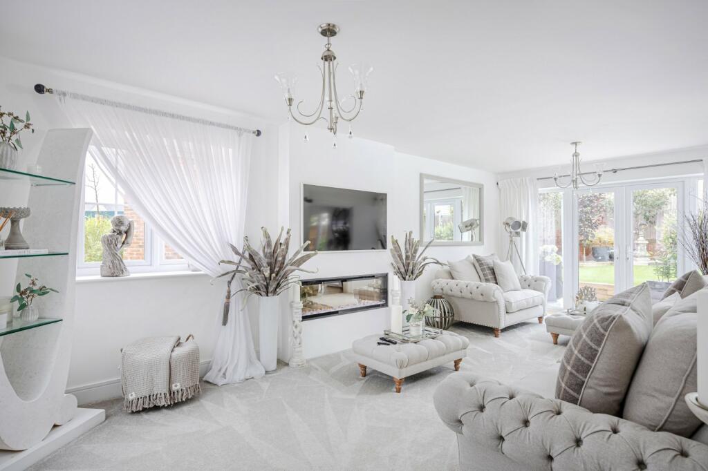 Additional property image - Bergham Close, Bishop's Stortford, Hertfordshire, CM23