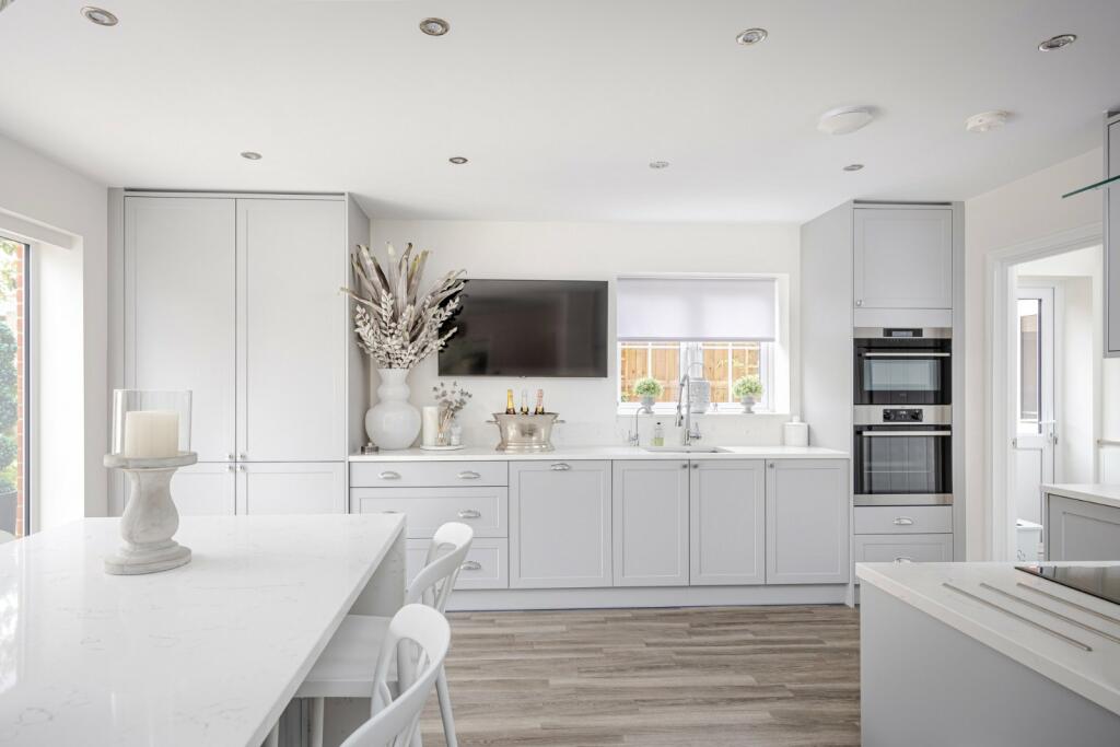 Additional property image - Bergham Close, Bishop's Stortford, Hertfordshire, CM23