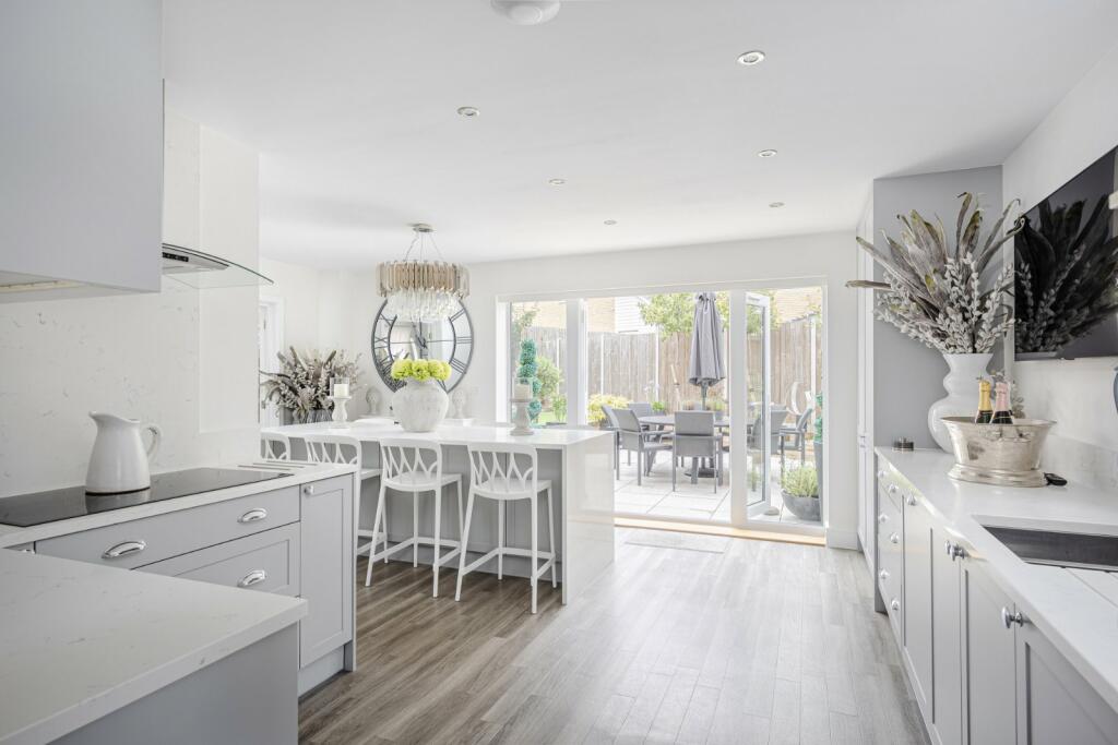 Additional property image - Bergham Close, Bishop's Stortford, Hertfordshire, CM23
