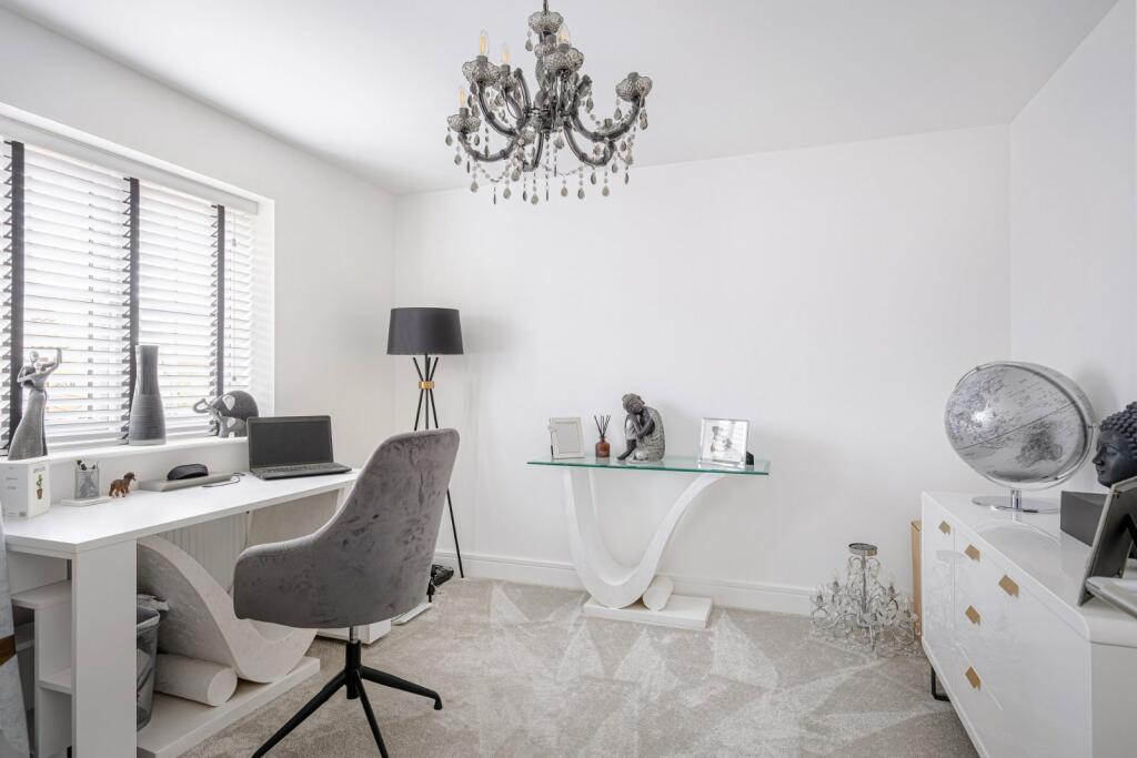 Additional property image - Bergham Close, Bishop's Stortford, Hertfordshire, CM23