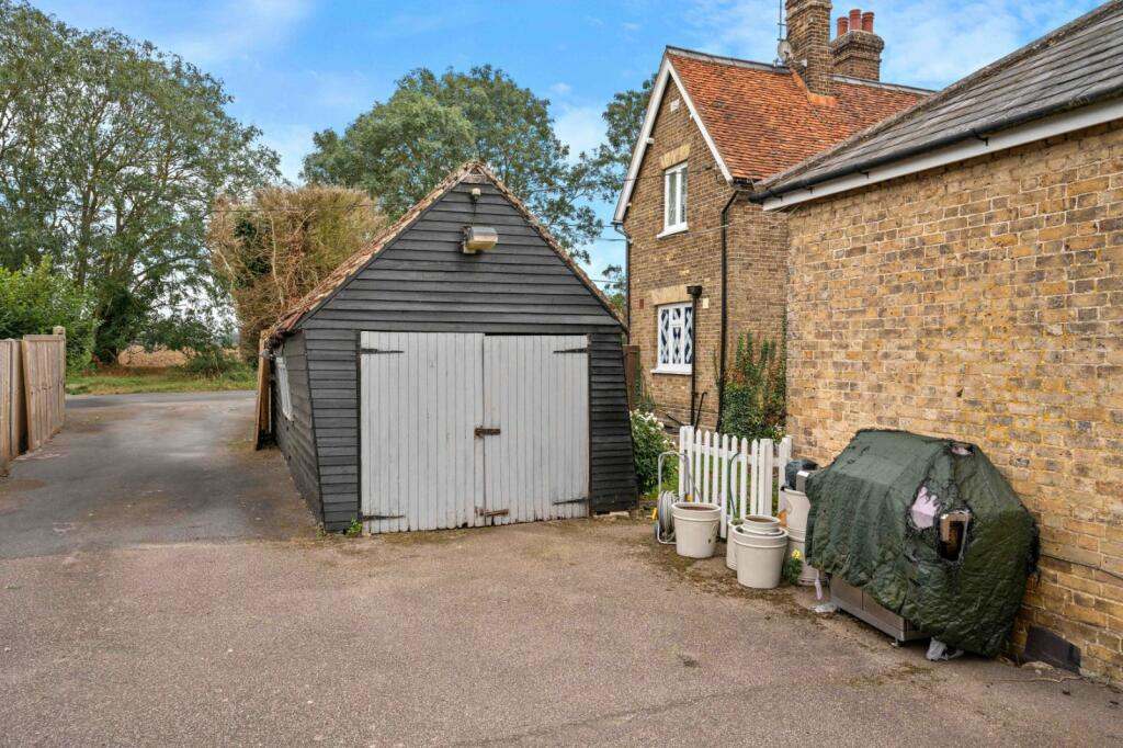 Additional property image - Harlow Road, Matching Tye, Harlow, Essex, CM17