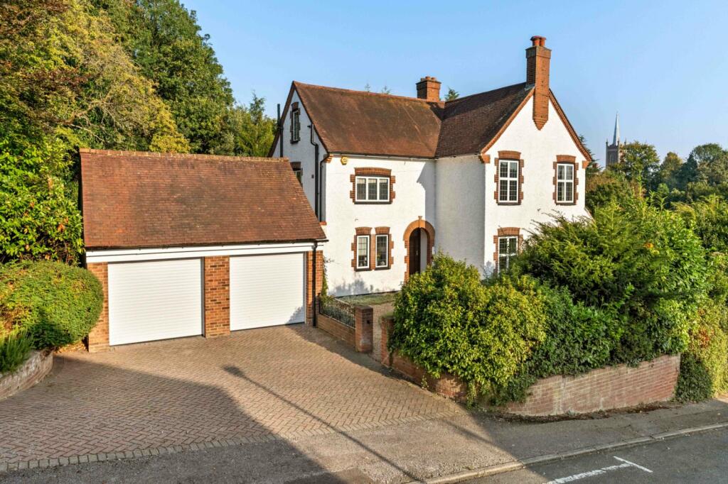 Additional property image - Thornfield Road, Bishop's Stortford, Hertfordshire, CM23