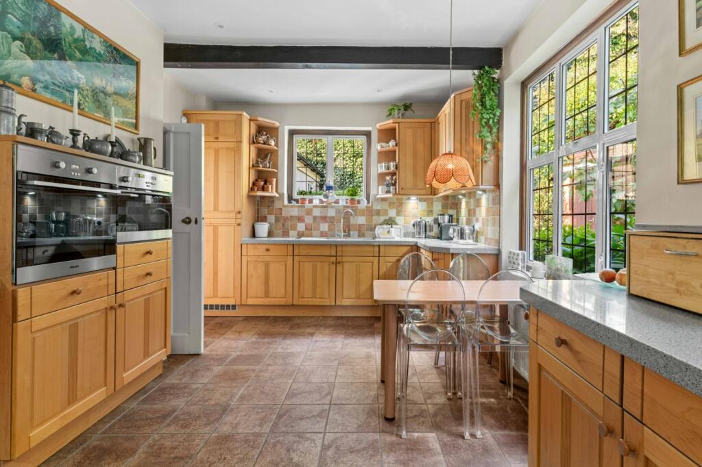 Additional property image - Thornfield Road, Bishop's Stortford, Hertfordshire, CM23