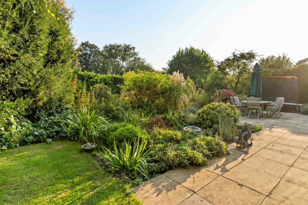 Additional property image - Thornfield Road, Bishop's Stortford, Hertfordshire, CM23