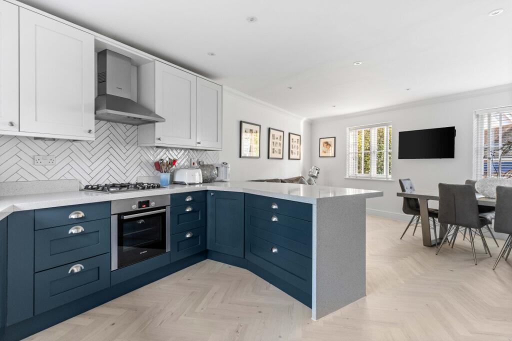 Additional property image - Armourers Close, Bishop's Stortford, Hertfordshire, CM23