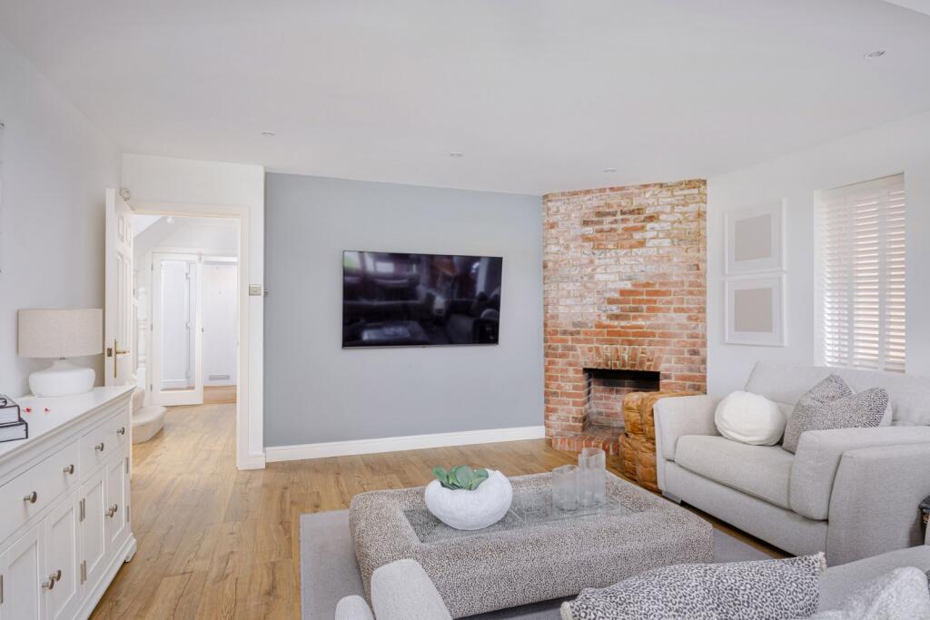 Additional property image - Armourers Close, Bishop's Stortford, Hertfordshire, CM23