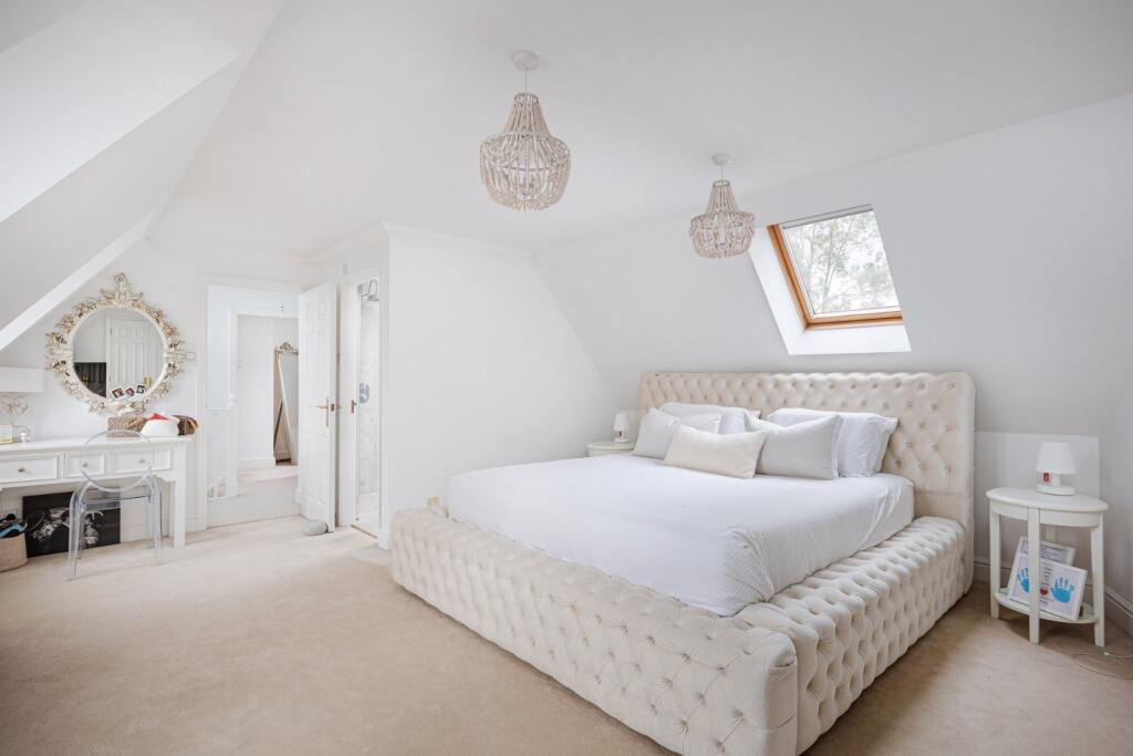Additional property image - Armourers Close, Bishop's Stortford, Hertfordshire, CM23