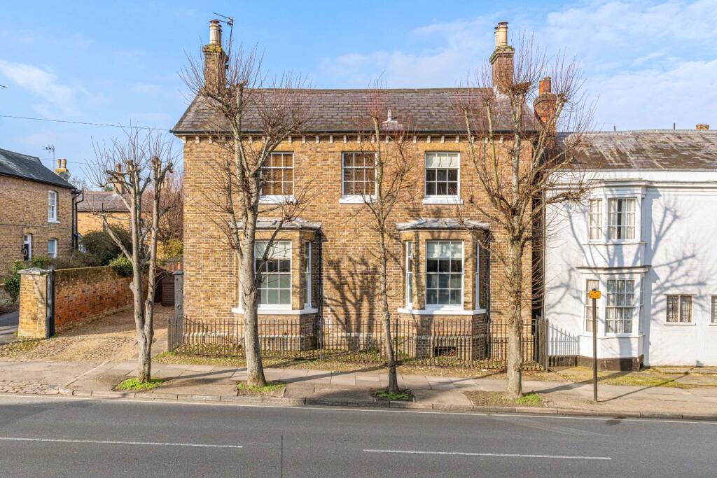 Main image of property: Windhill, Bishop's Stortford, Hertfordshire, CM23