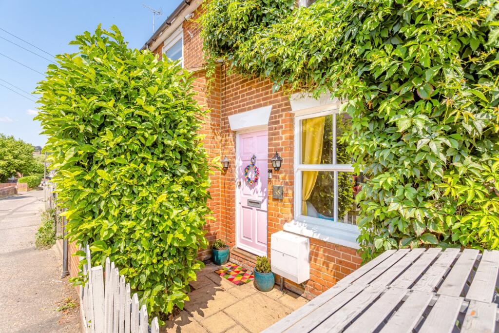 Main image of property: Stoney Common, Stansted, Essex, CM24