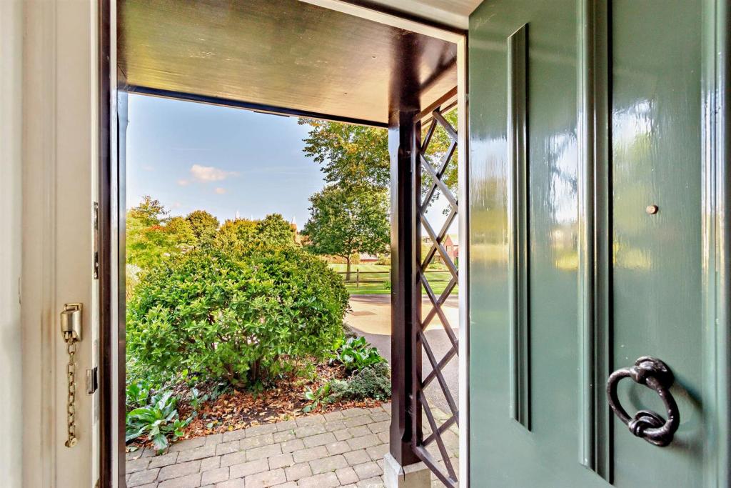 3 bedroom retirement property for sale in Eylesden Court, Bearsted