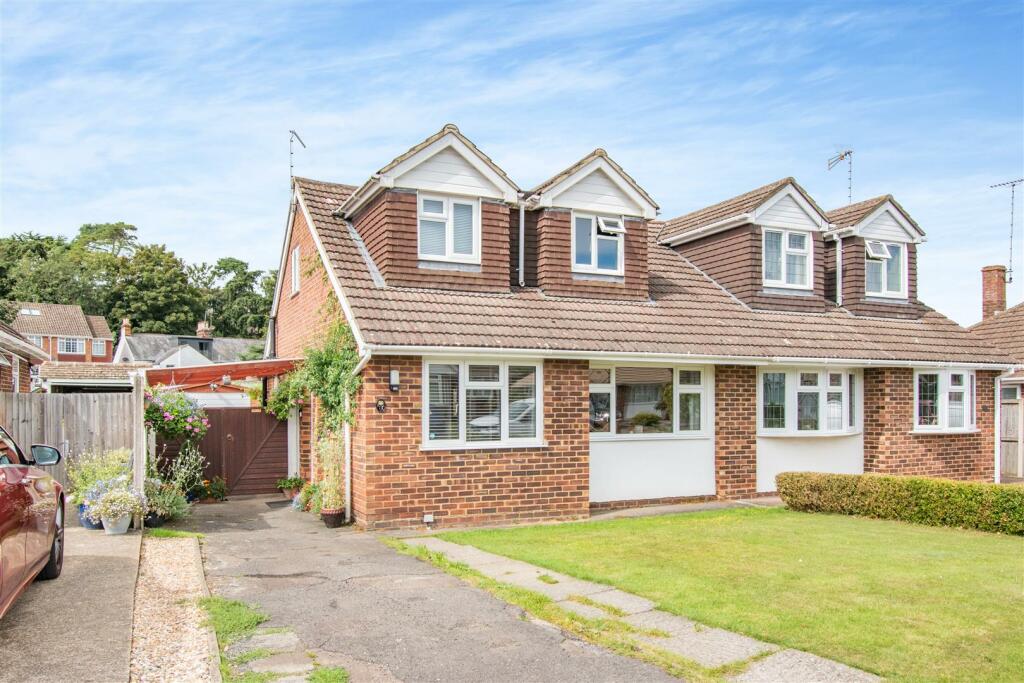 4 bedroom semi-detached house for sale in Whiteheads Lane, Bearsted ...