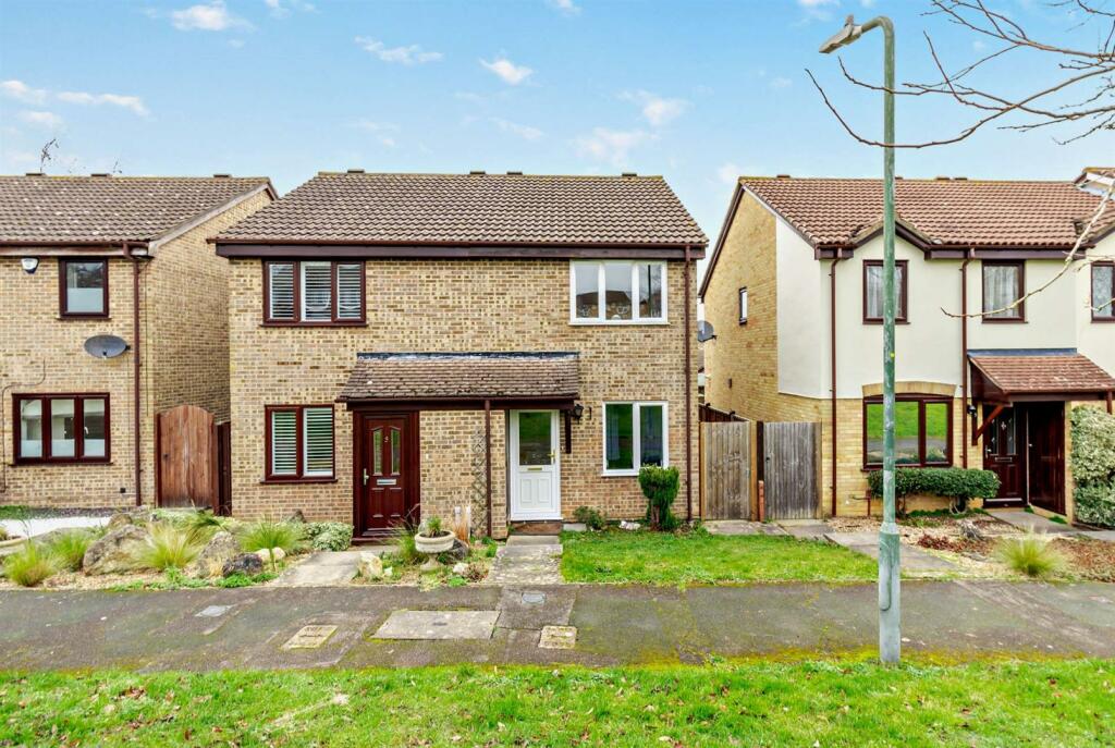 2 bedroom semidetached house for sale in Grampian Way, Downswood