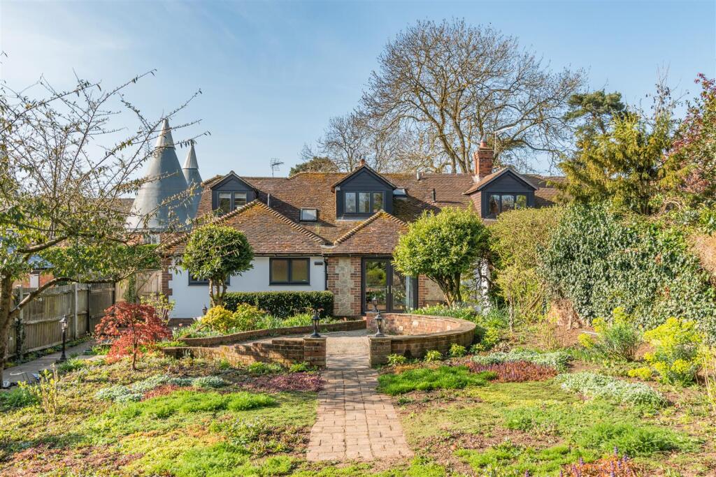 Main image of property: Sutton Road, Langley, Maidstone