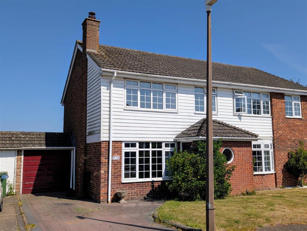 Main image of property: Georgian Drive, Coxheath, Maidstone