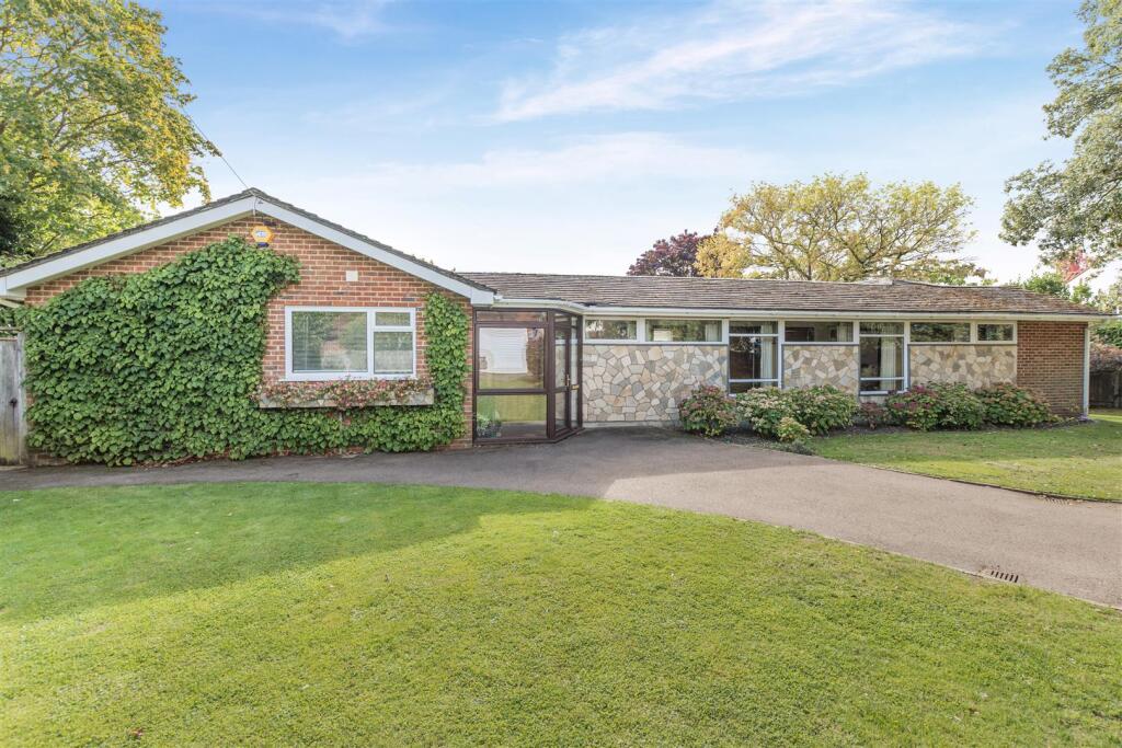 Main image of property: Wheelers Lane, Linton, Maidstone
