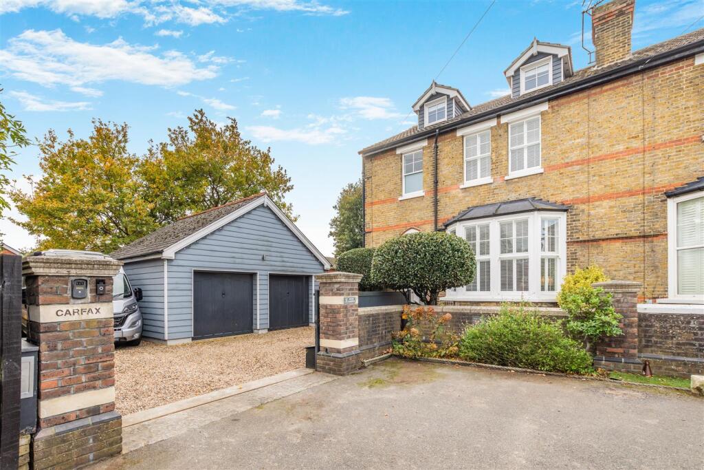 Main image of property: Hever Gardens, Maidstone