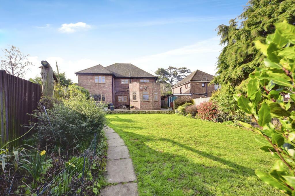 5 bedroom detached house for sale in London Road, Ditton, ME20