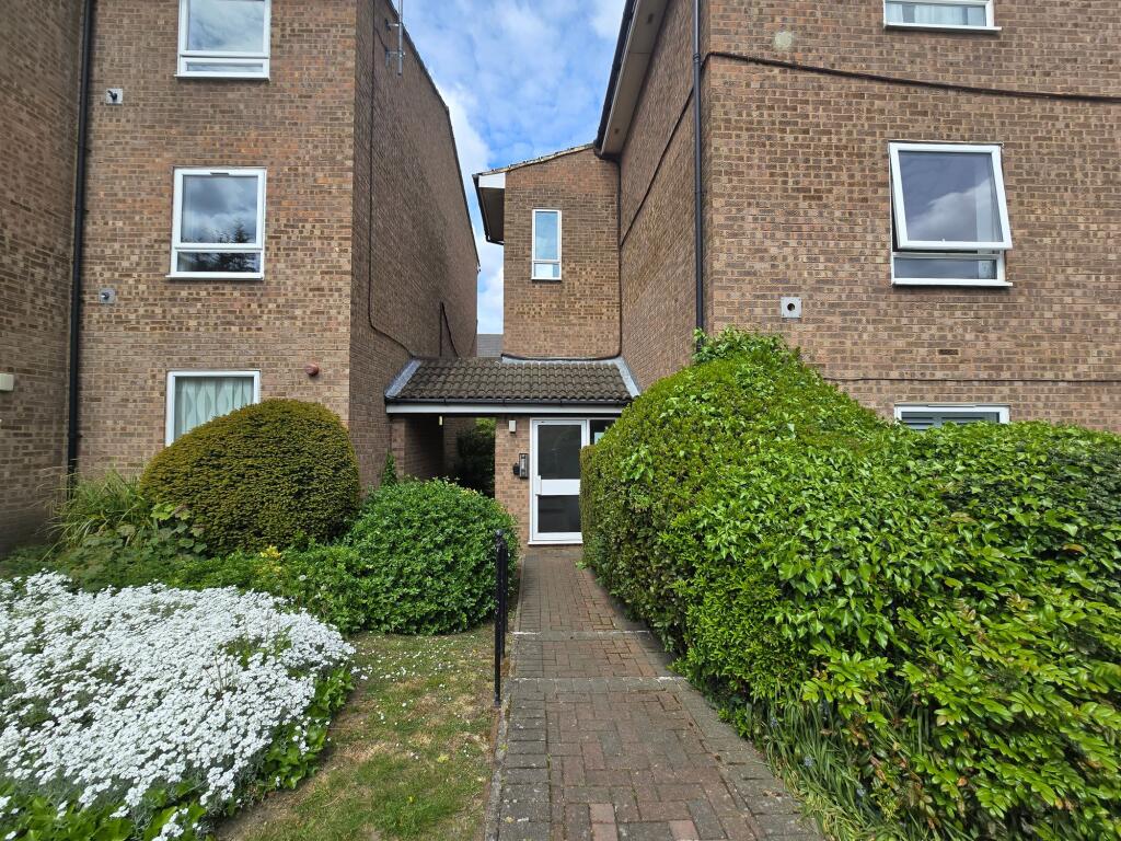 Main image of property: Carlton Road, Beavers Lodge, DA14