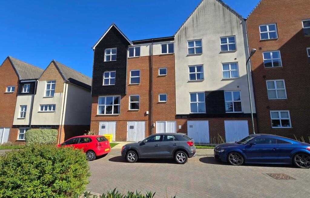 Main image of property: Cloudeseley Close, Sidcup, DA14