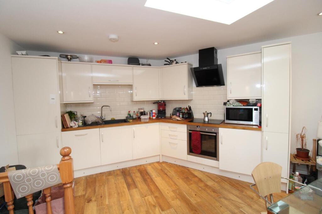 Additional property image - Robertson Road, Easton, Bristol, BS5 6JZ