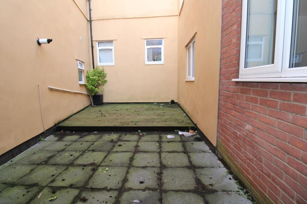 Additional property image - Robertson Road, Easton, Bristol, BS5 6JZ