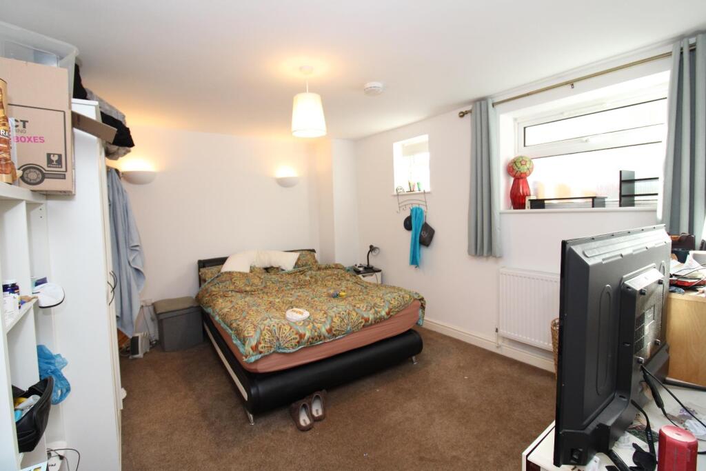 Additional property image - Robertson Road, Easton, Bristol, BS5 6JZ
