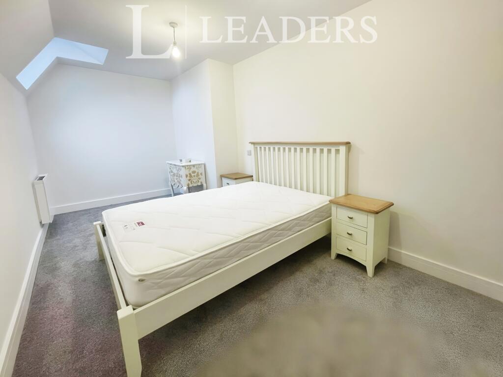 Additional property image - The Montague, Durley Road South