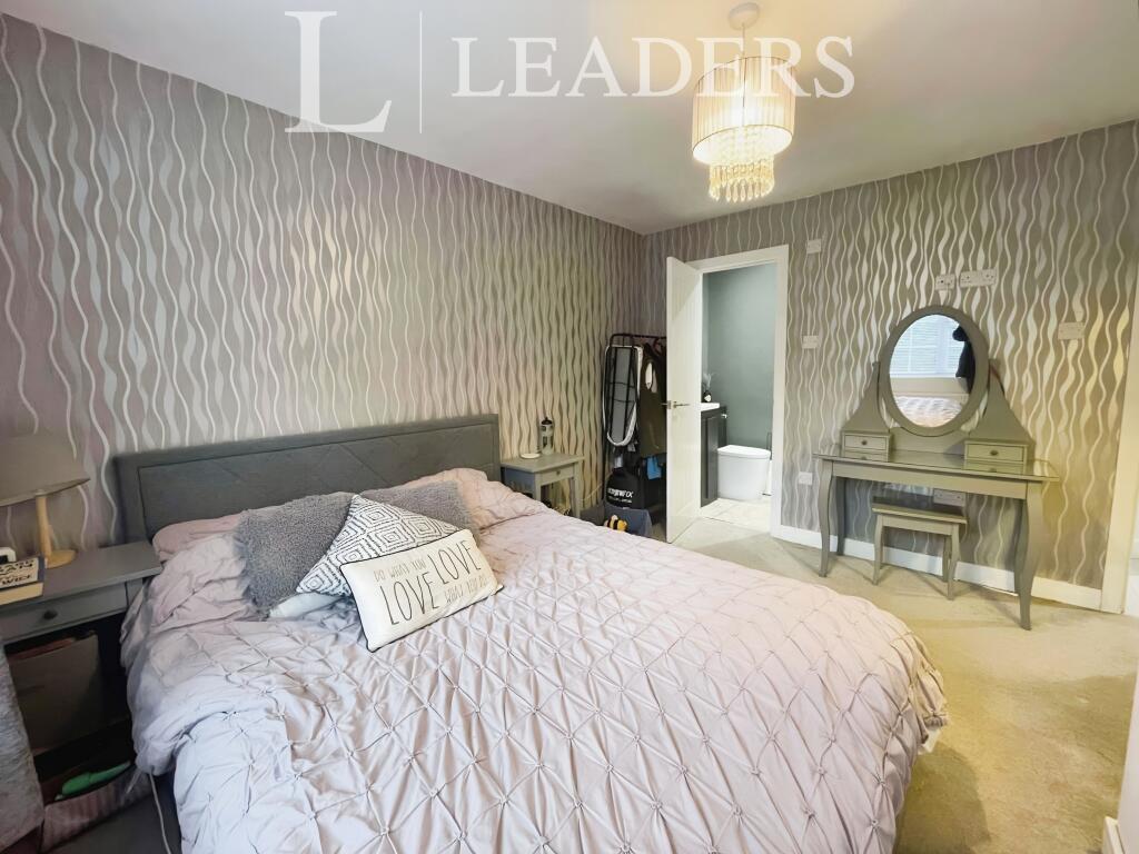 Additional property image - St. Ives Gardens, Bournemouth