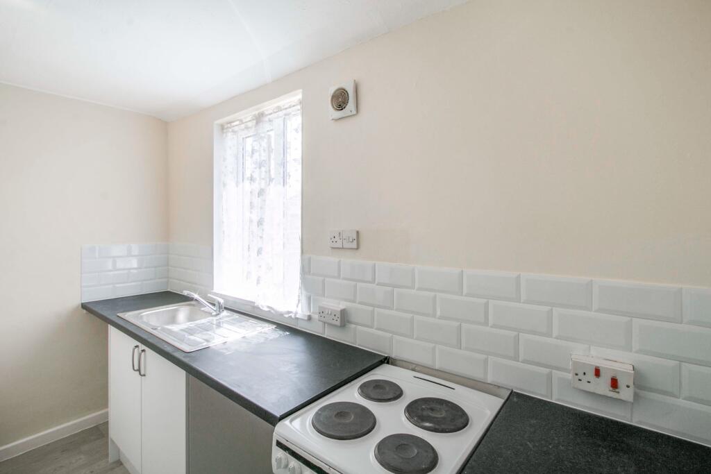 Additional property image - Edgehill Road, Bournemouth