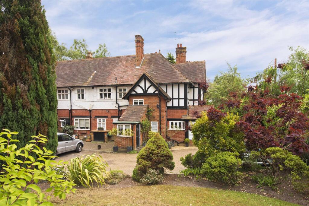 Main image of property: 11 Sandy Lane, Woking, Surrey, GU22