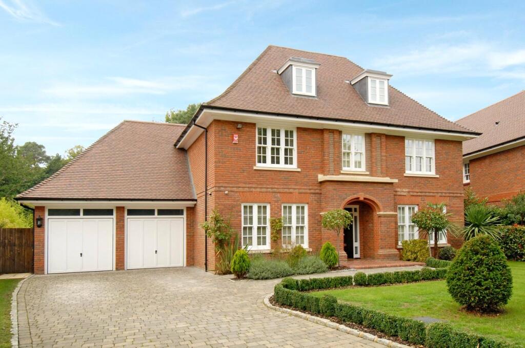 Main image of property: Fox Wood, Walton-on-Thames, Surrey, KT12