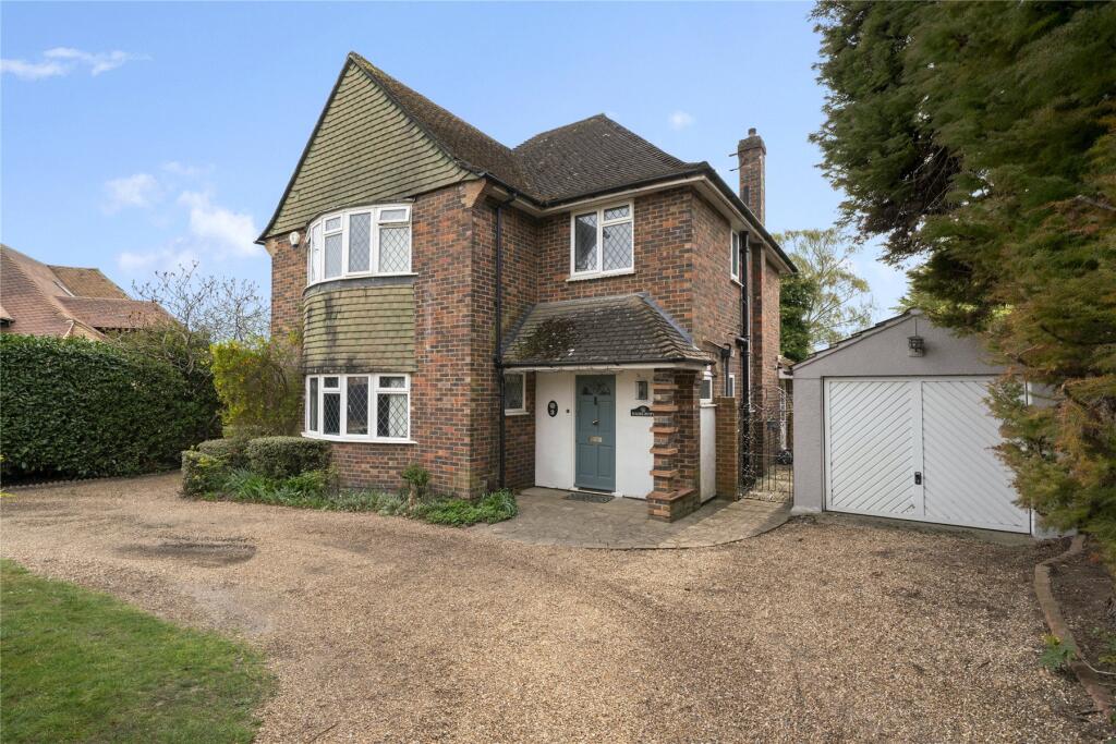 Main image of property: Heath Ridge Green, Cobham, Surrey, KT11