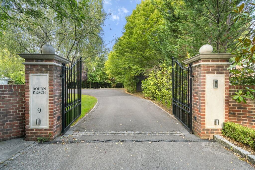 Main image of property: Montrose Gardens, Oxshott, Leatherhead, Surrey, KT22