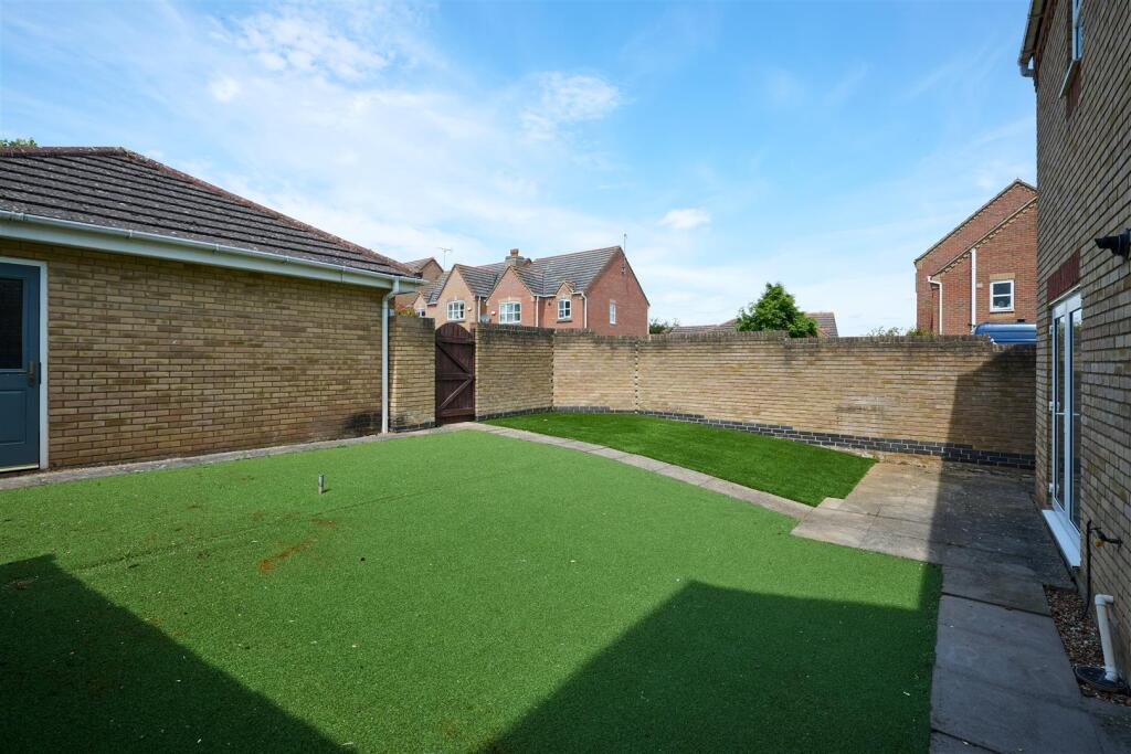 Main image of property: Roman Way, Higham Ferrers