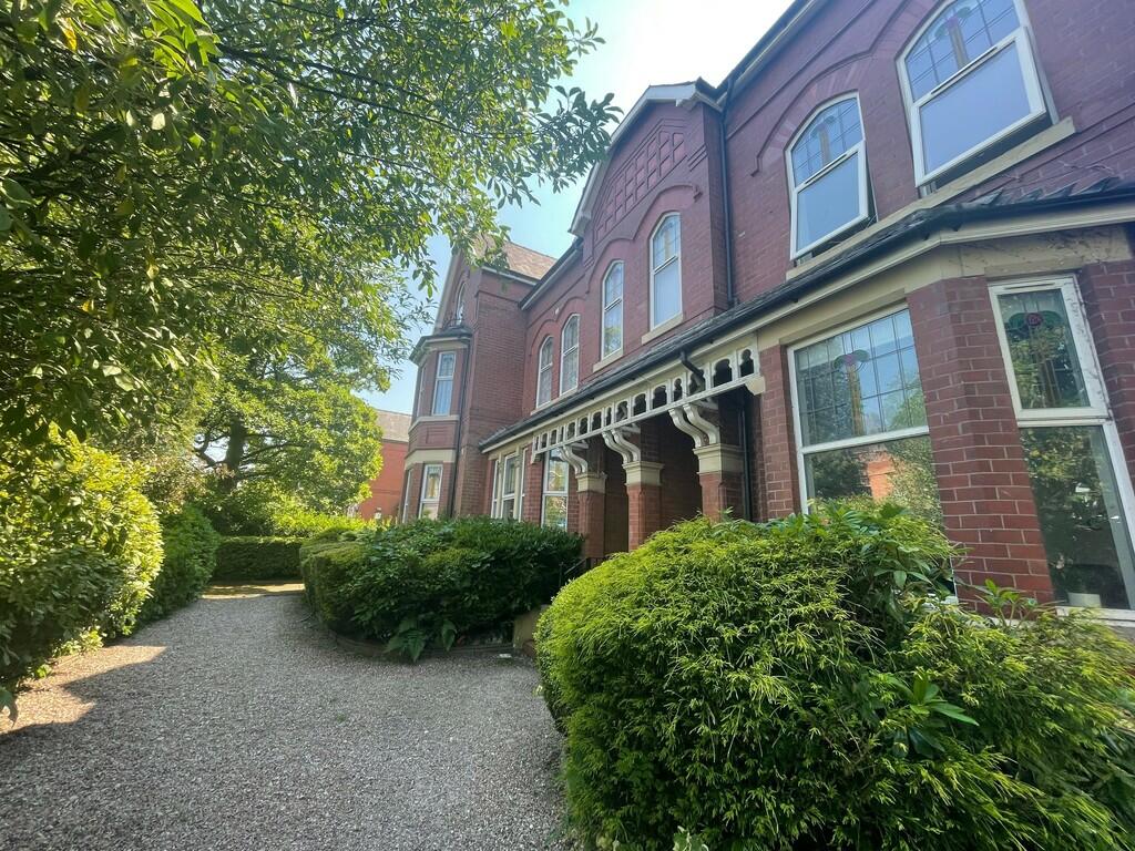 Main image of property: 154-158 Buxton Road