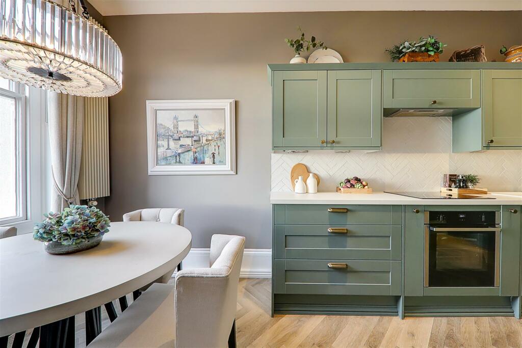 Additional property image - Heene Terrace, Worthing