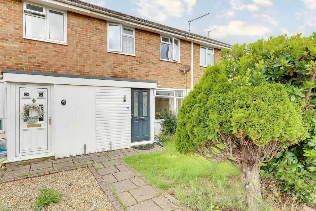 3 bedroom terraced house for sale in Hudson Close, Durrington, Worthing