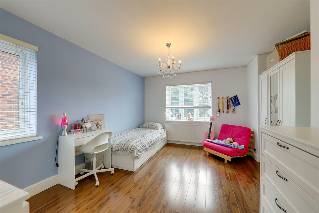 Additional property image - Hillside Avenue, Worthing