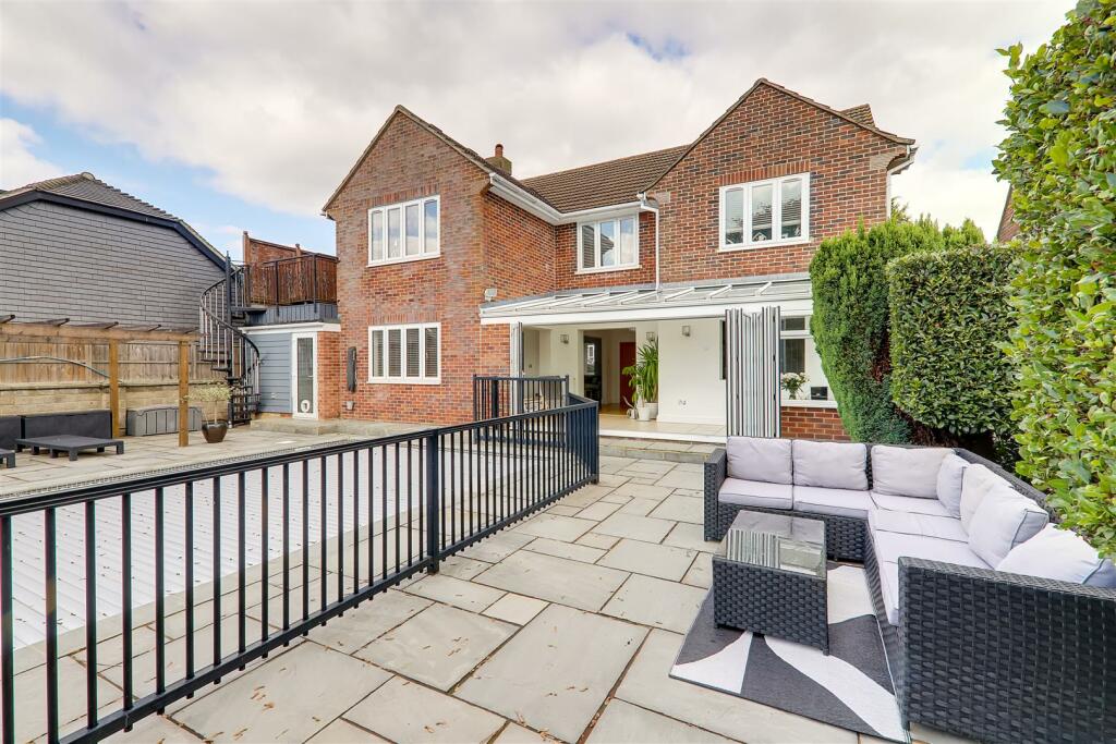 Additional property image - Hillside Avenue, Worthing