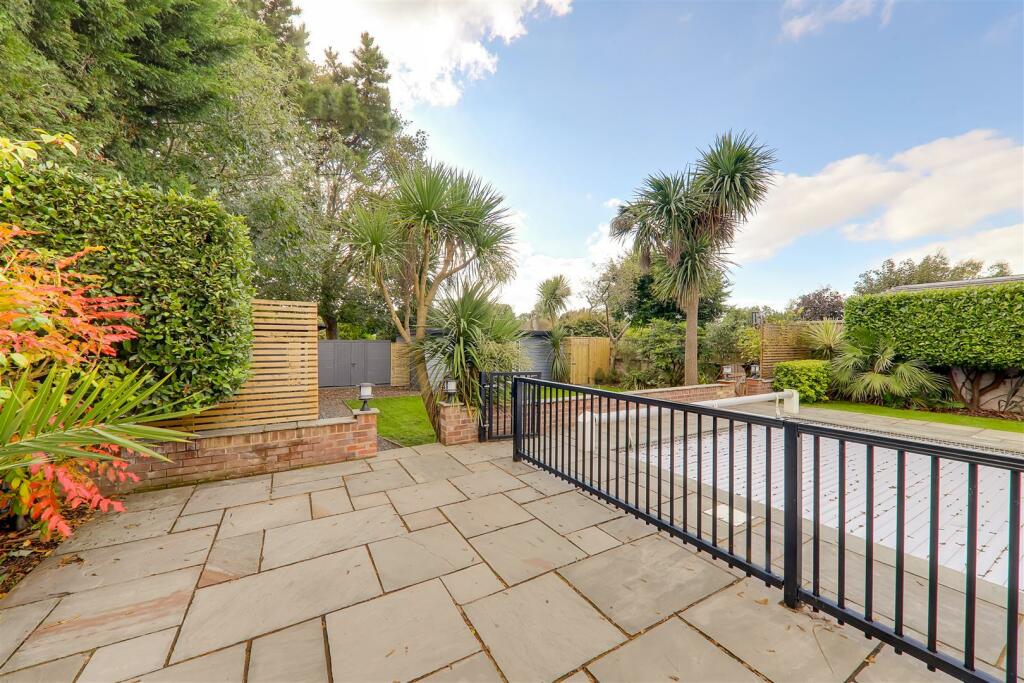 Additional property image - Hillside Avenue, Worthing
