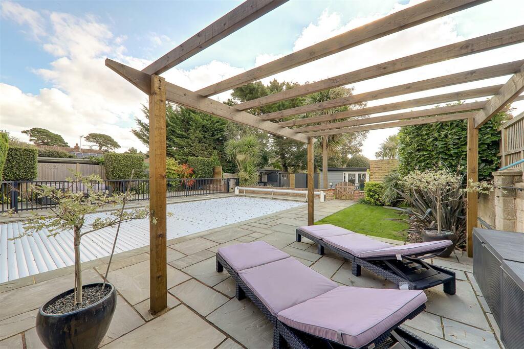 Additional property image - Hillside Avenue, Worthing