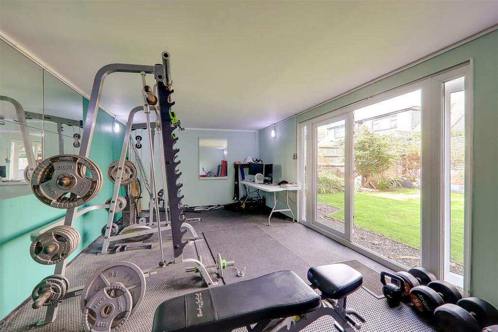 Additional property image - Hillside Avenue, Worthing