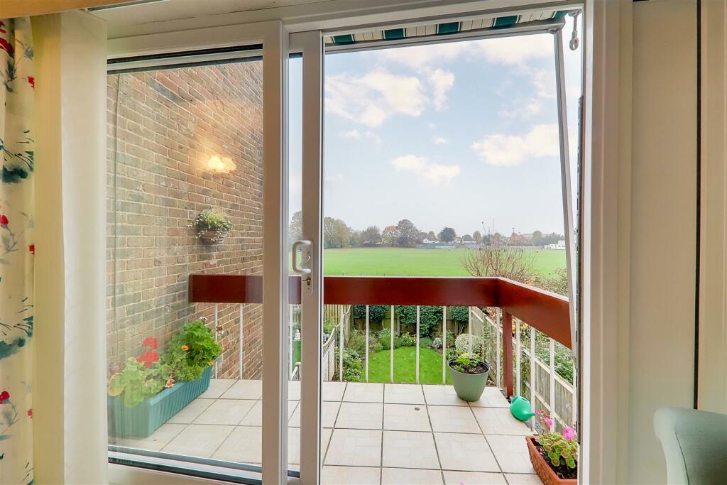 Additional property image - Sompting Avenue, Worthing