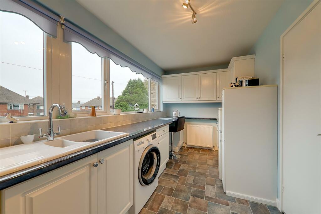 Additional property image - Sompting Avenue, Worthing